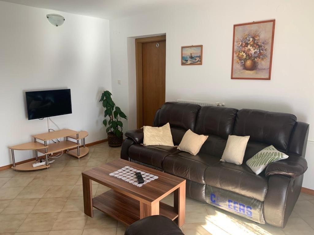 Apartman Dalija Vinkuran Exteriér fotografie